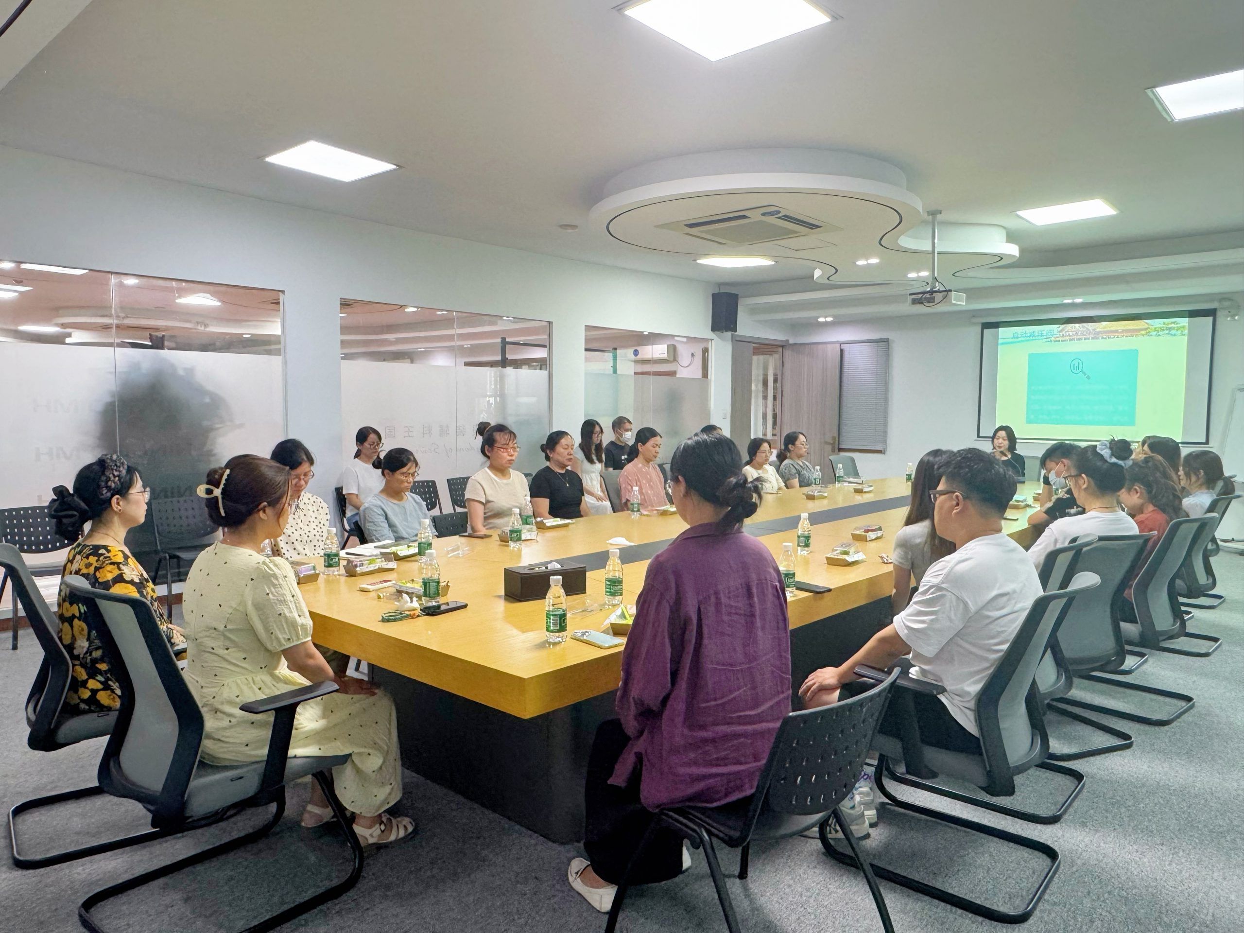 悅納情緒 賦能職場 | 國貿(mào)舉辦心理健康專題沙龍